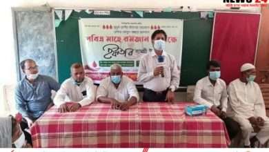 ফেনীতে যুব শক্তির উদ্যোগে অসহায় হতদরিদ্র ৩৩ পরিবারের মাঝে ইফতার সামগ্রী বিতরণ করেন