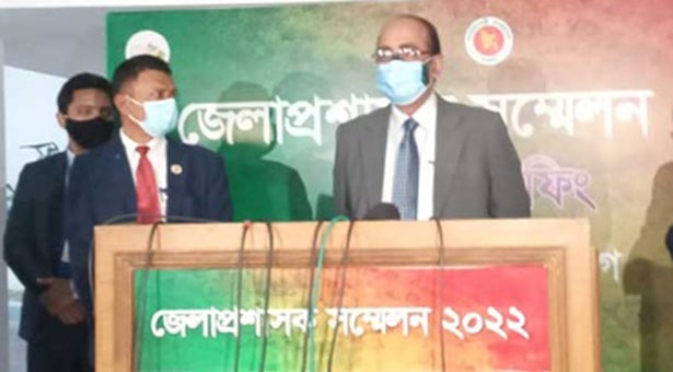 ডিসি অফিসের দুর্নীতি নিয়ে যা বললেন দুদক চেয়ারম্যান