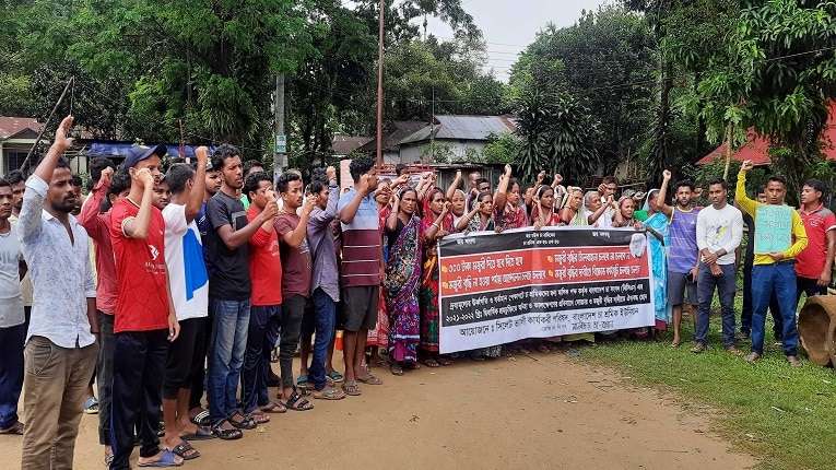 প্রধানমন্ত্রীর হস্তক্ষেপে চা শ্রমিকদের ধর্মঘট প্রত্যাহার, নতুন মজুরি নির্ধারণ