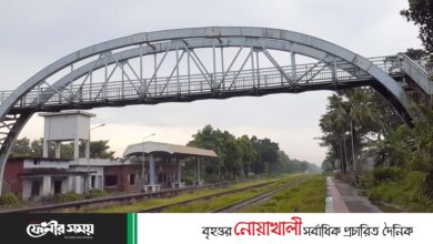 নামেই দাঁড়িয়ে আছে শর্শদী রেল স্টেশন