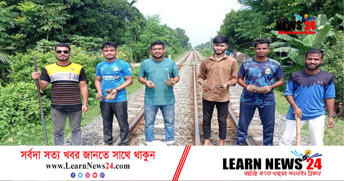 টাঙ্গাইলে বজ্রপাত প্রতিরোধে তাল বীজ বপন টাঙ্গাইলে বজ্রপাত প্রতিরোধে তাল বীজ বপন