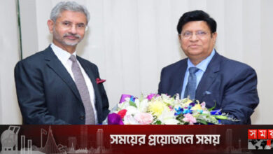 মোমেনকে নৈশভোজের আমন্ত্রণ জানালেন ভারতের পররাষ্ট্রমন্ত্রী