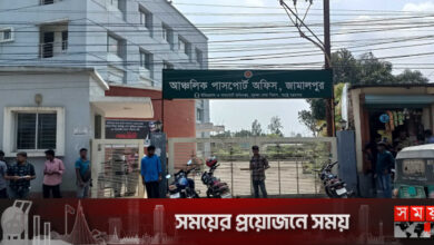 দালালের দখলে পাসপোর্ট অফিস, জড়িত কর্মচারীরাও