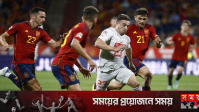 চার বছর পর ঘরের মাঠে স্পেনের হার