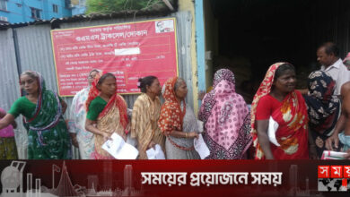 ওএমএসের চাল পেতে ভোগান্তি