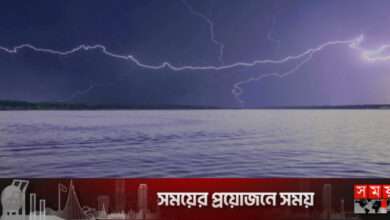 সাগরে মাছ ধরা ট্রলারে বজ্রপাতে জেলে নিহত