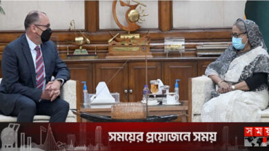 টিকাদানে যুক্তরাষ্ট্রের চেয়ে এগিয়ে বাংলাদেশ: মার্কিন রাষ্ট্রদূত