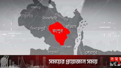 বিয়ের দাবিতে নাবালিকার অনশন, পরে টাকার বিনিময়ে সমাধান