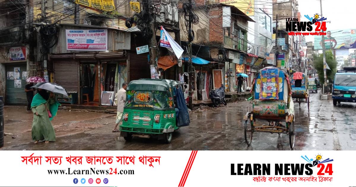 ‘সিত্রাং’ এর প্রভাবে ফেনীতে টানা বর্ষণ