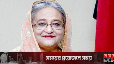 টুঙ্গিপাড়া থেকে ঢাকায় ফিরেছেন প্রধানমন্ত্রী