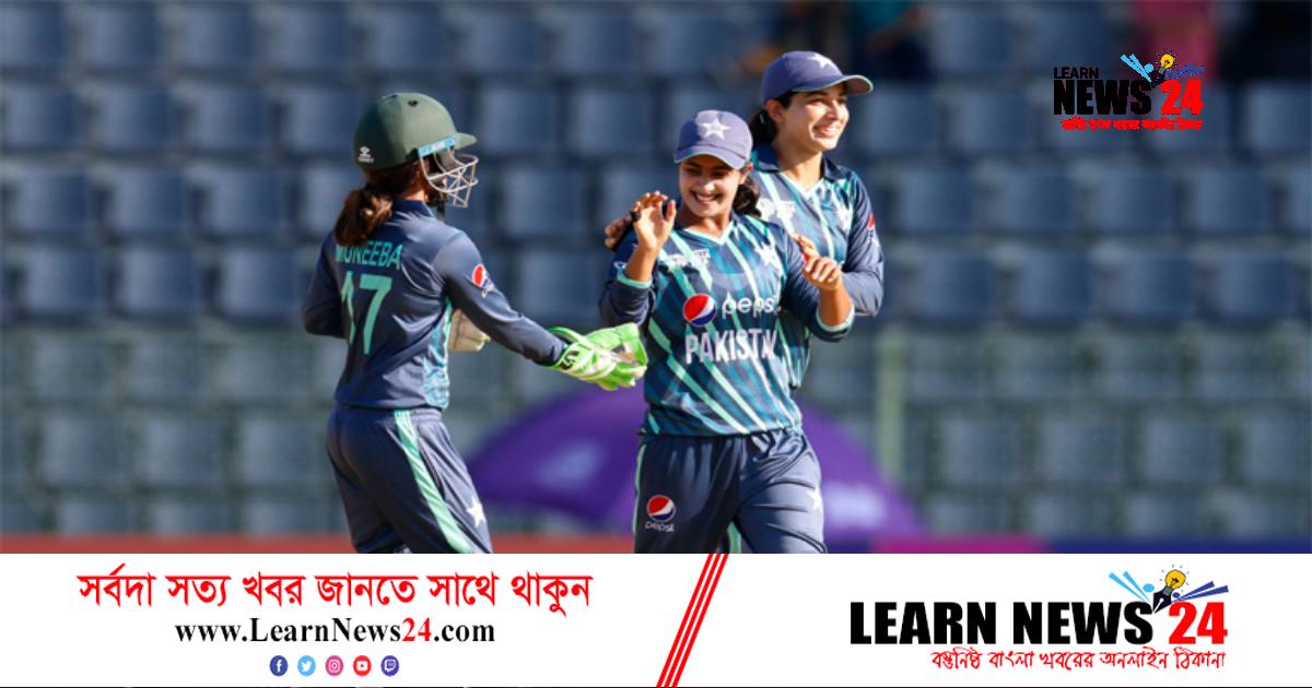 চিরপ্রতিদ্বন্দ্বী ভারতকে ‘হেসেখেলে’ হারাল পাকিস্তান