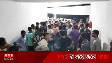 মধ্যরাতে শাবির হলে ছাত্রলীগের হাতাহাতি