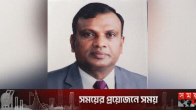 মান ভেঙে অবশেষে কমিশনে ইসি আনিছুর রহমান