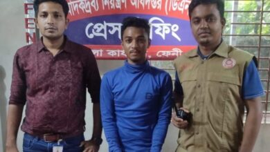 ফেনীর লালপুলে ইয়াবাসহ মাদক বিক্রেতা গ্রেপ্তার