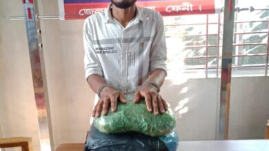 ফেনীতে ৫ কেজি গাঁজাসহ যুবক আটক