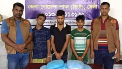 ফেনীর ধর্মপু‌রে ৫ কেজি গাঁজাসহ তিন মাদক বি‌ক্রেতা আটক