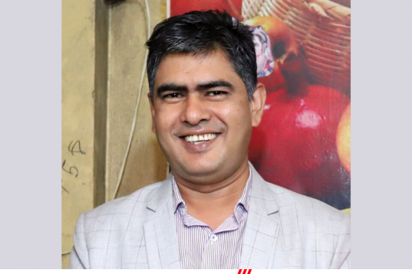 ফেনী নদীতে বালি তোলার দ্বন্দ্ব: এবার বারইয়ারহাট পৌর মেয়রকে প্রধান আসামি করে ৪২ জনের বিরুদ্ধে মামলা