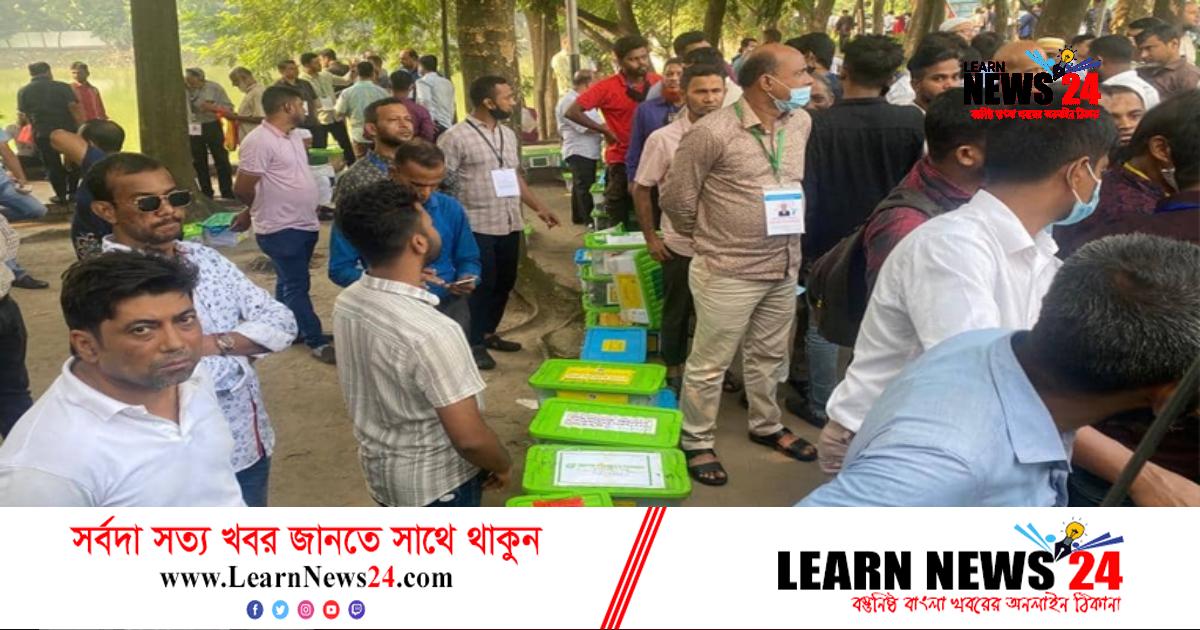 সৌদি দূতাবাসে বাংলাদেশি কর্মীদের পাসপোর্ট জমা নেয়নি