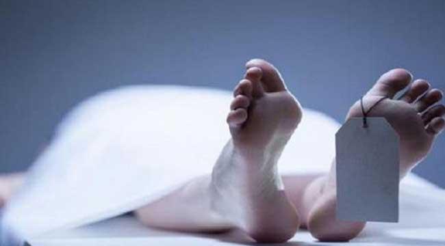 ফেনীতে ব্যাডমিন্টন খেলতে গিয়ে বিদ্যুৎপৃষ্টে যুবক নিহত ফেনীতে ব্যাডমিন্টন খেলতে গিয়ে বিদ্যুৎপৃষ্টে যুবক নিহত