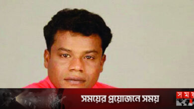 জীবন-মৃত্যুর সন্ধিক্ষণে গায়ক আকবর