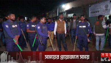 পুলিশ পাহারায় আ. লীগের কমিটি ঘোষণা