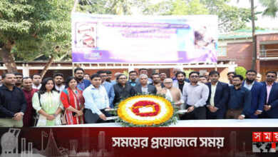 জাতির পিতার সমাধিতে বিডিইউ উপাচার্যের শ্রদ্ধা