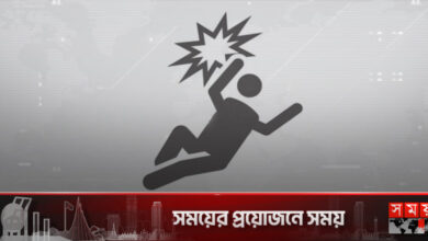 মেয়র হানিফ ফ্লাইওভারে সিএনজি উল্টে আহত ৬