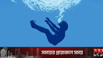 বাবার সঙ্গে নৌকায় ঘুরতে গিয়ে শিশুর মৃত্যু