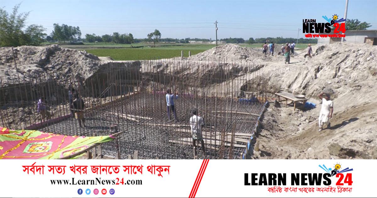 বোরো মৌসুম সামনে রেখে চলছে তিস্তা ব্যারেজ সেচ প্রকল্পের কাজ বোরো মৌসুম সামনে রেখে চলছে তিস্তা ব্যারেজ সেচ প্রকল্পের কাজ