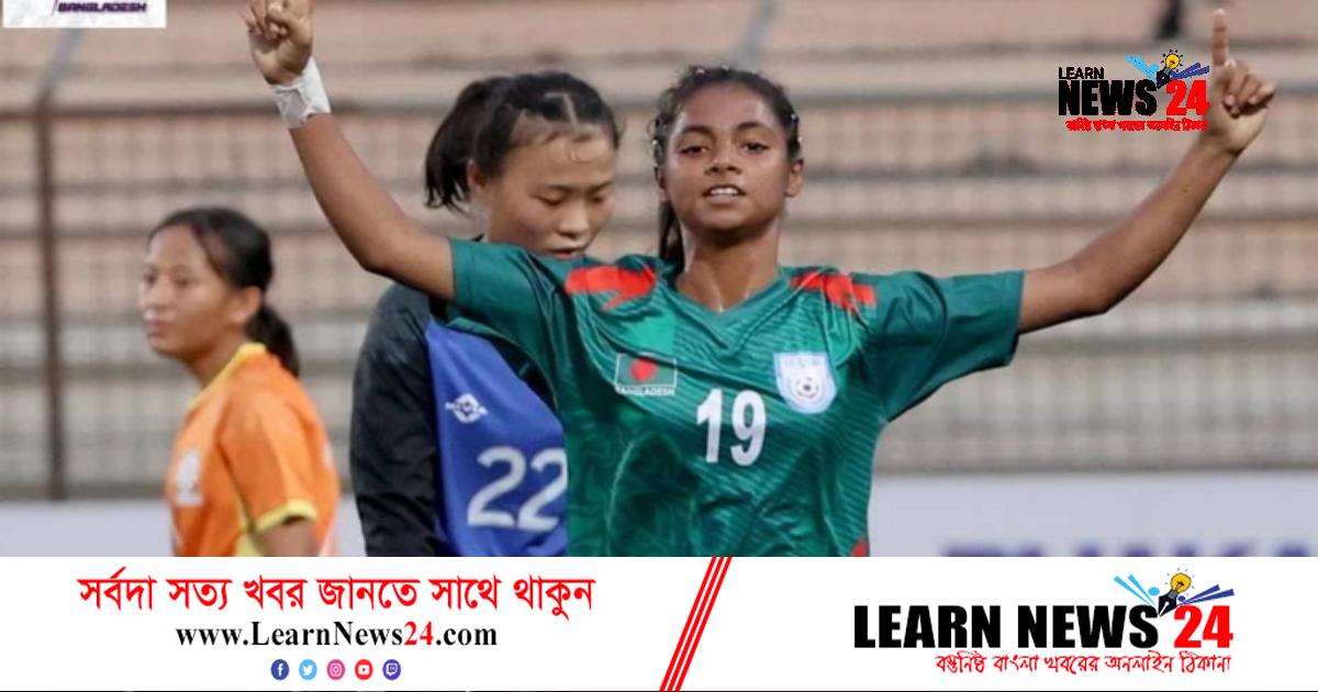 অভিষেক আসরেই তারকা বনে ‘গোলমেশিন’ সুরভী অভিষেক আসরেই তারকা বনে ‘গোলমেশিন’ সুরভী