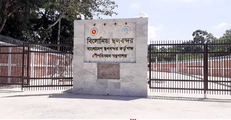 বিএসএফের বাধা: থমকে আছে বিলোনিয়া স্থলবন্দরের অবকাঠামো উন্নয়ন বিএসএফের বাধা: থমকে আছে বিলোনিয়া স্থলবন্দরের অবকাঠামো উন্নয়ন