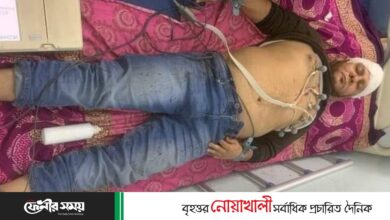 ফেনী পৌর বিএনপির আহবায়ক বাবুলকে কুপিয়েছে সন্ত্রাসীরা ফেনী পৌর বিএনপির আহবায়ক বাবুলকে কুপিয়েছে সন্ত্রাসীরা