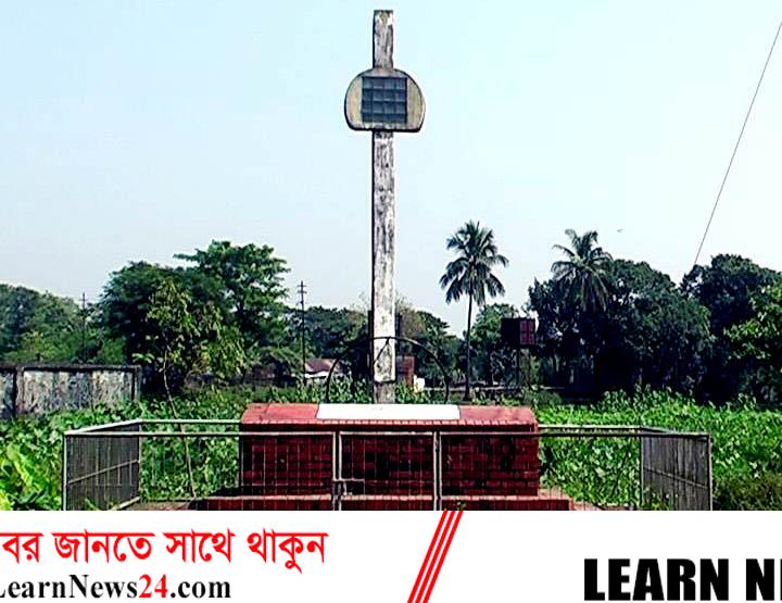 ৬ ডিসেম্বর ফেনী মুক্ত দিবস : সবাই ছুটছিল ফেনী কলেজ বধ্যভূমিতে ৬ ডিসেম্বর ফেনী মুক্ত দিবস : সবাই ছুটছিল ফেনী কলেজ বধ্যভূমিতে