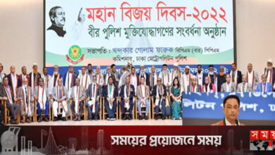 দুই কোটি মানুষের বিঘ্ন হলে পুলিশ কি তাকিয়ে দেখবে?