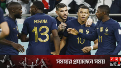 ফাইনালে হেরেও বীরদর্পে দেশে ফিরলেন এমবাপ্পেরা