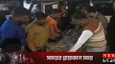 পশ্চিমবঙ্গে শীতবস্ত্র নিতে এসে পদপৃষ্টে নিহত ৩