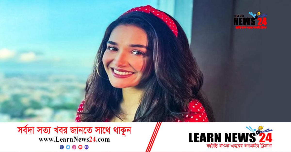 ‘দ্বিতীয়বার’ বিয়ের পিঁড়িতে রোশনি ‘দ্বিতীয়বার’ বিয়ের পিঁড়িতে রোশনি