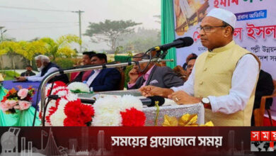 ‘যারা ইসলামকে ভালোবাসে তারা কখনও জঙ্গিবাদকে প্রশ্রয় দেয় না’