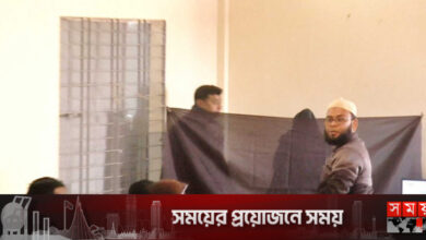 আঙুলের ছাপ ভোটারের, ইভিএমে ভোট দিলেন এজেন্ট!