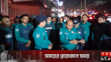 রাজধানীর বিভিন্ন স্থানে চলছে পুলিশের ব্লক রেইড