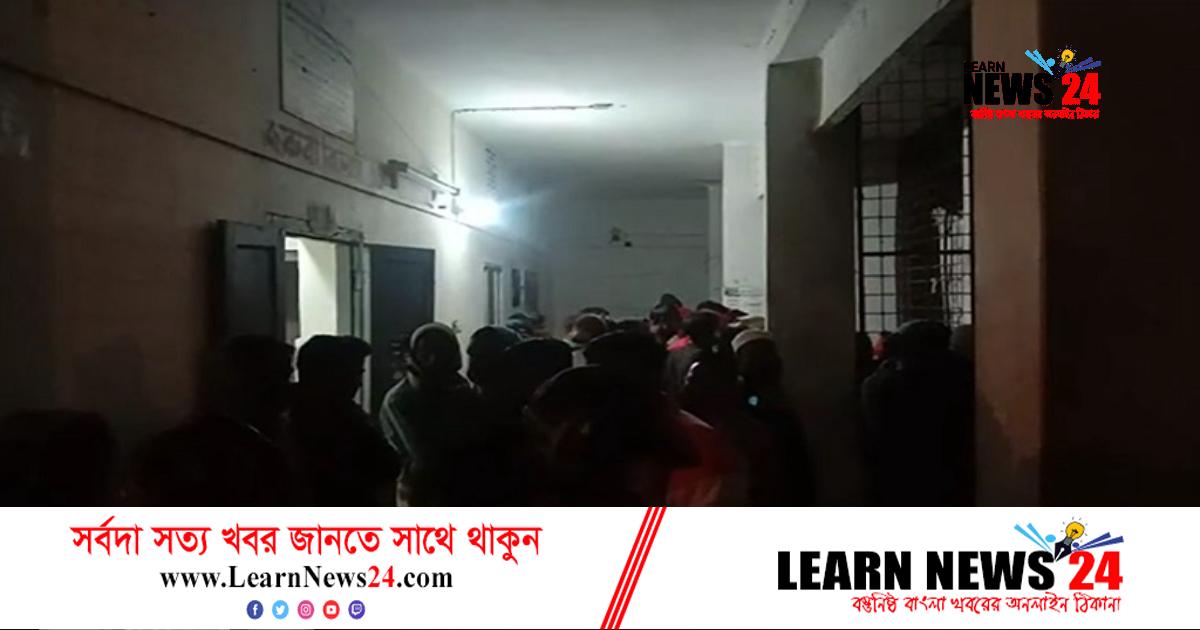 নেত্রকোনায় দুর্বৃত্তদের ছুরিকাঘাতে ব্যবসায়ী নিহত নেত্রকোনায় দুর্বৃত্তদের ছুরিকাঘাতে ব্যবসায়ী নিহত