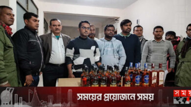 ভারত থেকে আসা ট্রাকে মিলল বিদেশি মদ, আটক চালক