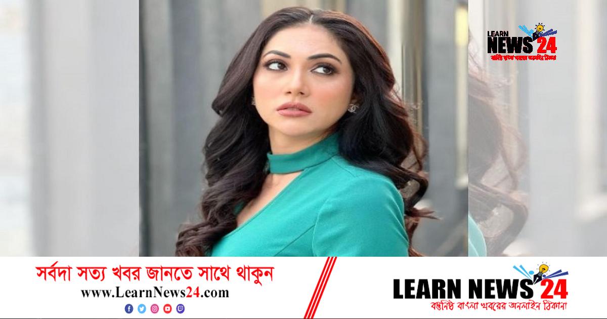ভারতীয় প্রযোজকের বিরুদ্ধে যৌন হয়রানির অভিযোগ পাকিস্তানি অভিনেত্রীর