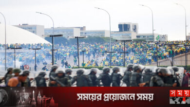 বলসোনারোকে দেশে ফেরত পাঠানোর আহ্বান মার্কিন আইনপ্রণেতাদের