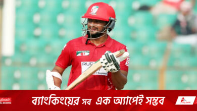 বিপিএলে ব্যাট হাতে দাপট দেখাচ্ছেন দেশি ক্রিকেটাররা