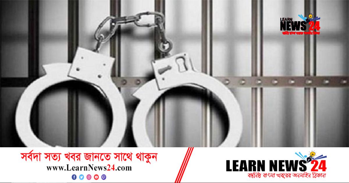 রাজধানীতে পুলিশের অভিযানে গ্রেফতার ৪২ রাজধানীতে পুলিশের অভিযানে গ্রেফতার ৪২
