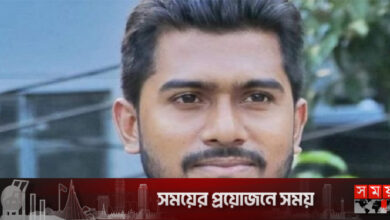 সাংবাদিকদের ‘দালাল’ বলে তাদের নিয়েই সংবাদ সম্মেলনে নুরের দ্বিচারিতা