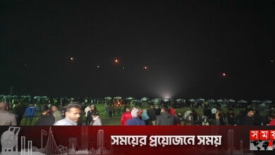 কক্সবাজার সৈকতে নেচে-গেয়ে বর্ষবরণ