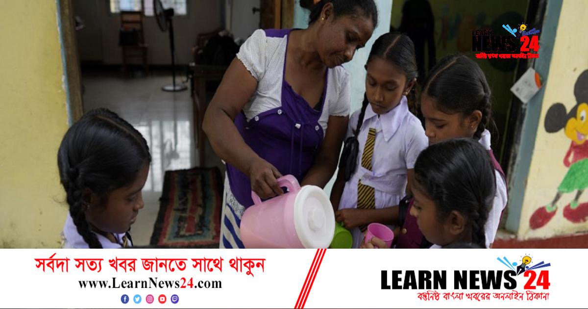 অভাবের কারণে স্কুল ছাড়তে বাধ্য হচ্ছে শিশুরা অভাবের কারণে স্কুল ছাড়তে বাধ্য হচ্ছে শিশুরা