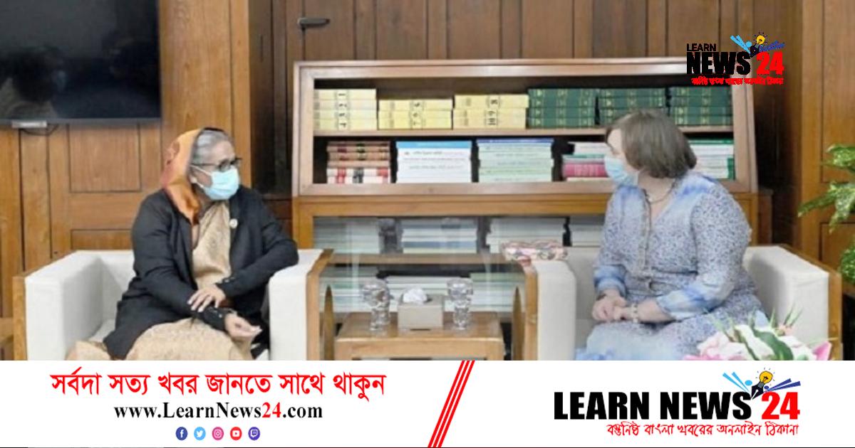 নারীদের সাথে নিয়েই উন্নত দেশের দিকে এগিয়ে যাব: প্রধানমন্ত্রী নারীদের সাথে নিয়েই উন্নত দেশের দিকে এগিয়ে যাব: প্রধানমন্ত্রী